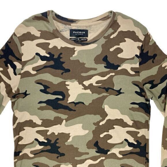 PacSun Camo T Shirt Mens Size Small Longer Fit Long Sleeve Crew Neck Pull Over - Picture 2 of 14